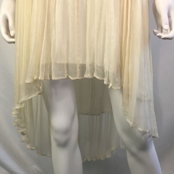 Urban Outfitters Cream Beaded Drop Waist/Chiffon Button Dress - Picture 8 of 11